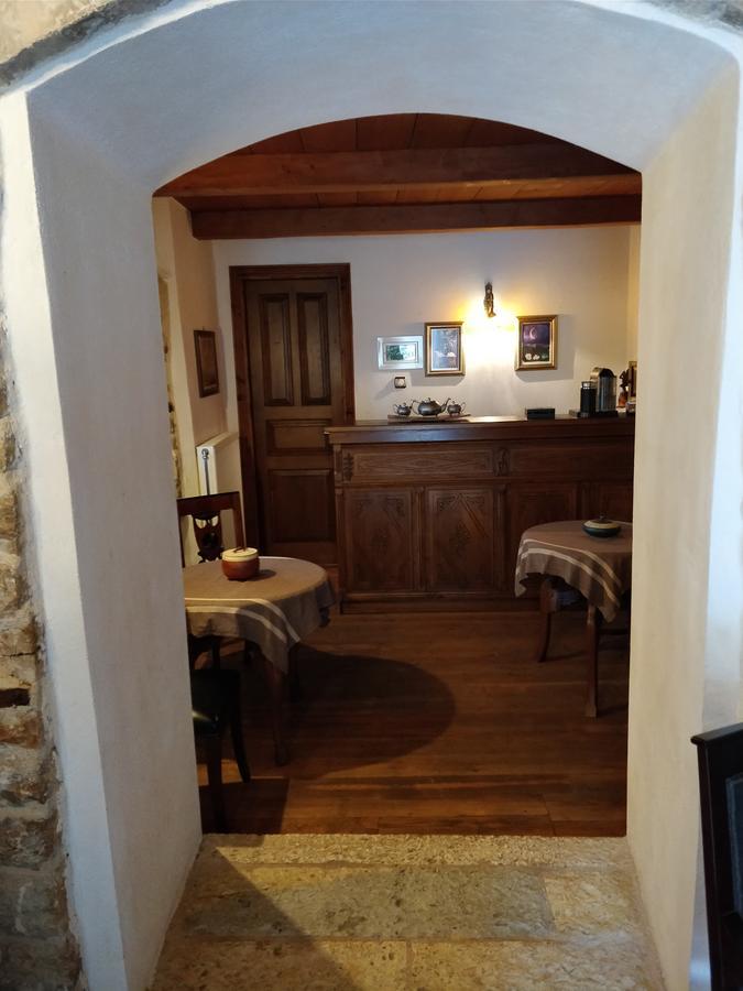 Old Inn Gorianádhes Exteriör bild